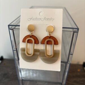 Wood & Gold Geometric Drop Earrings | Item 0321